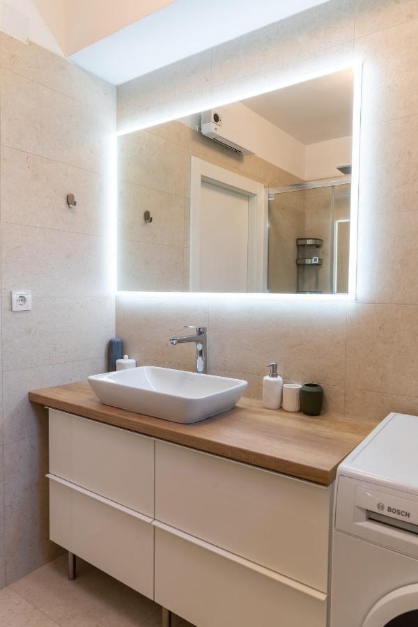 Pepper Penthouse - Luxurious Duplex Apartment, 50M From The Bacvice Sand Beach Split Exterior photo